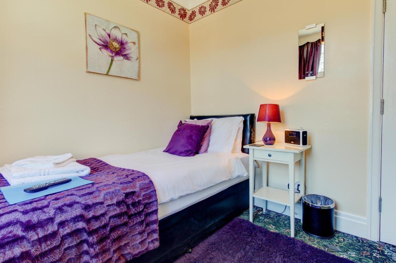 Guest house Rose-dene Scarborough
