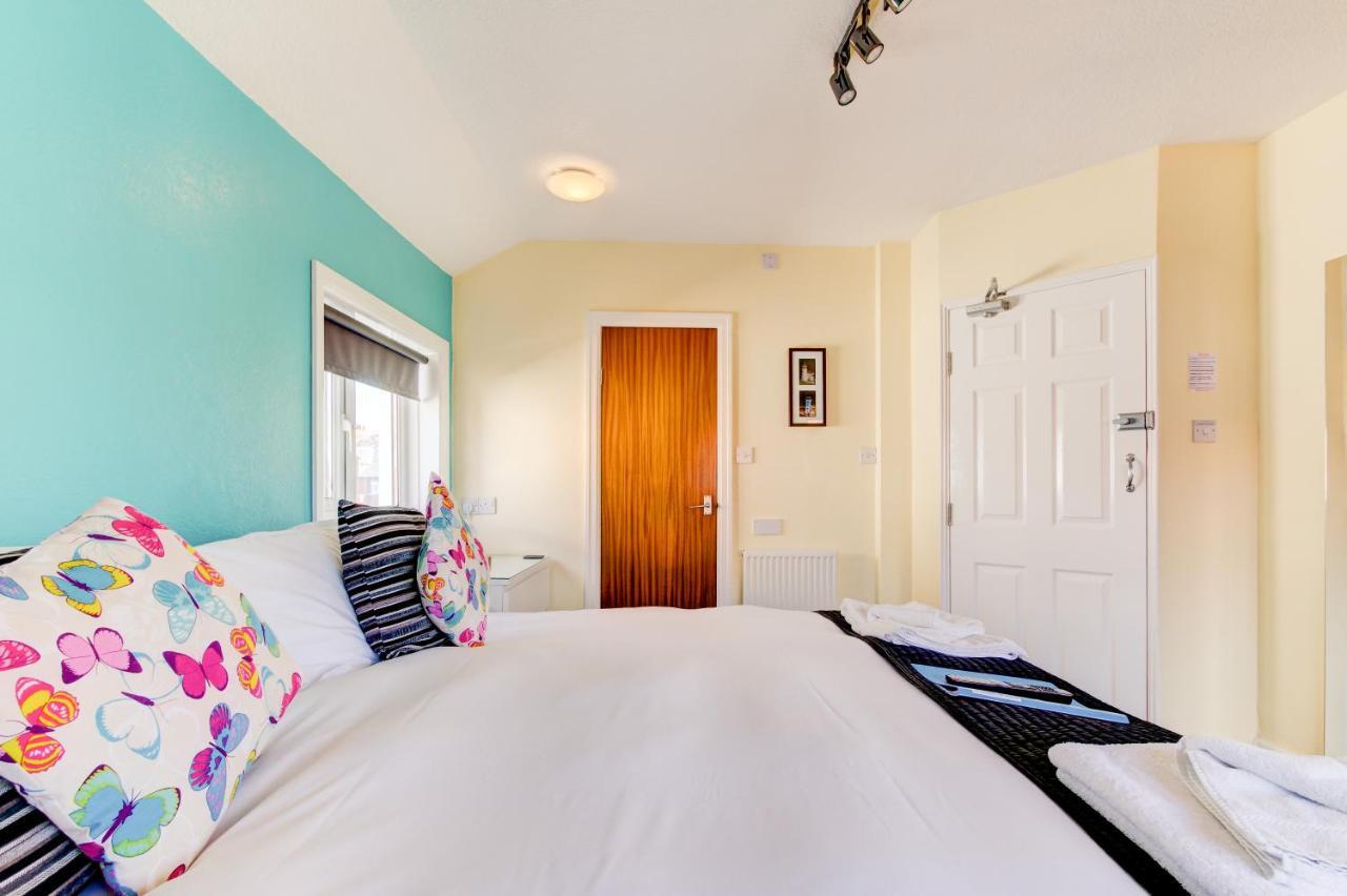 Rose-dene Guest house Scarborough