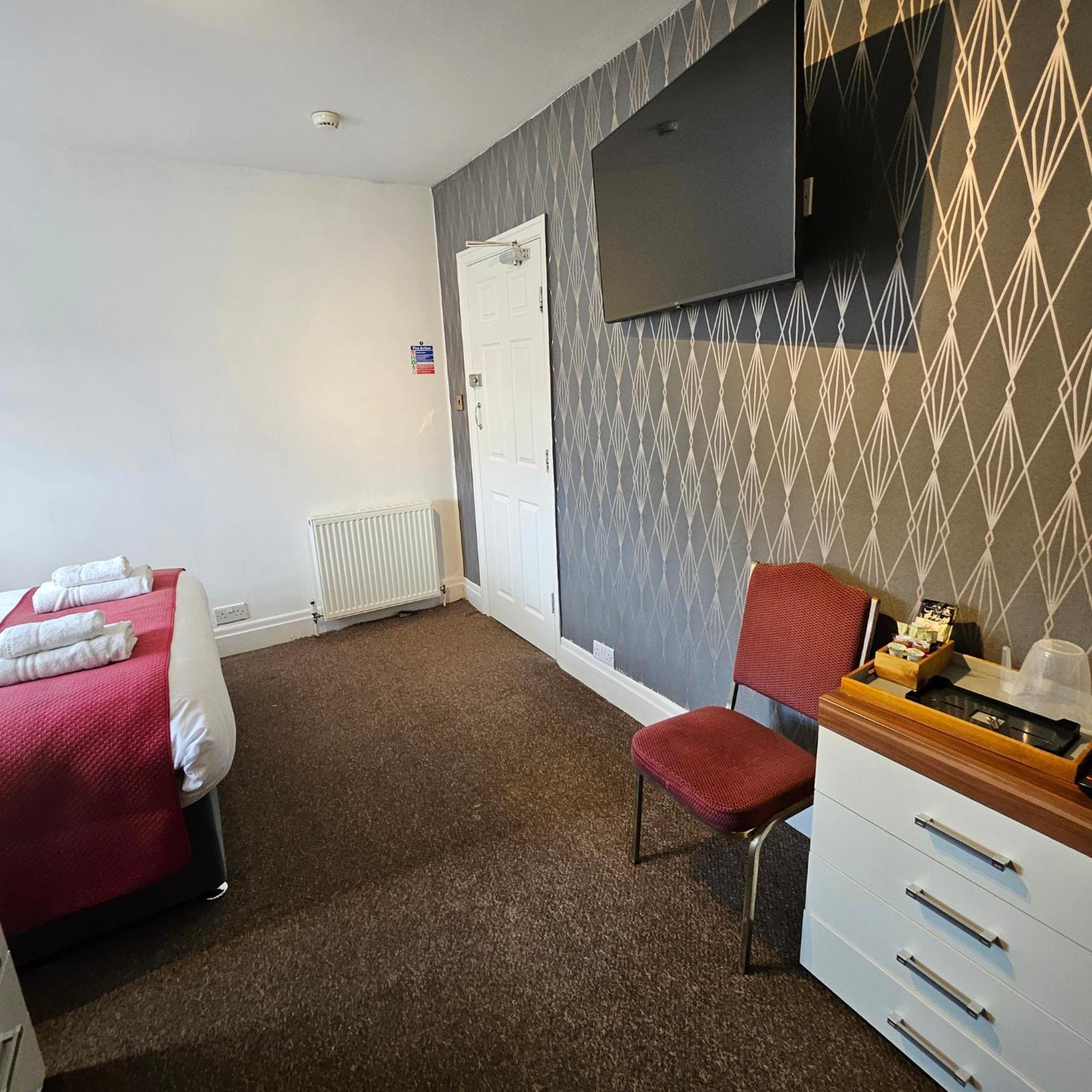 Guest house Rose-dene 3*